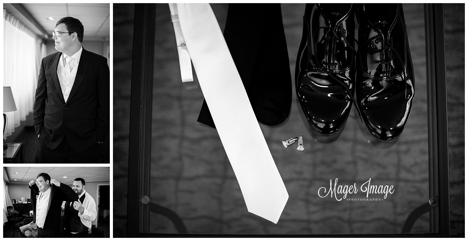 black and white details wedding day