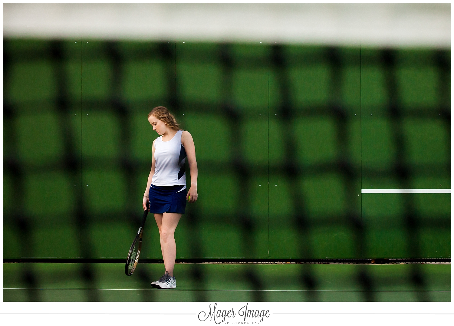 illinois tennis court senior session posing