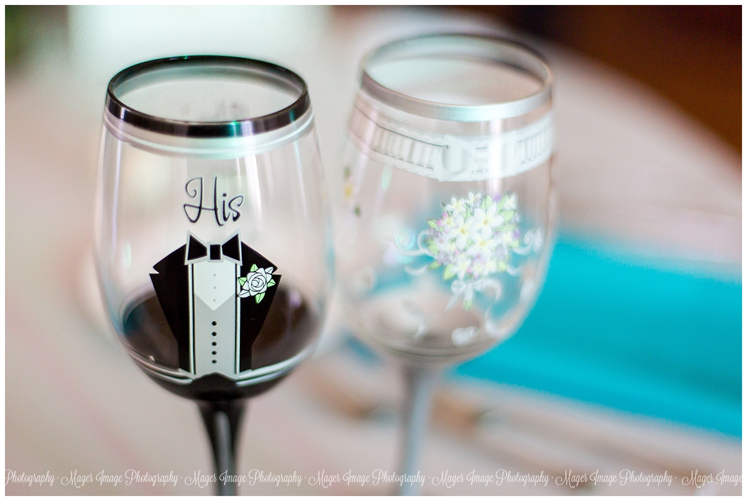 his hers glass wedding idea head table