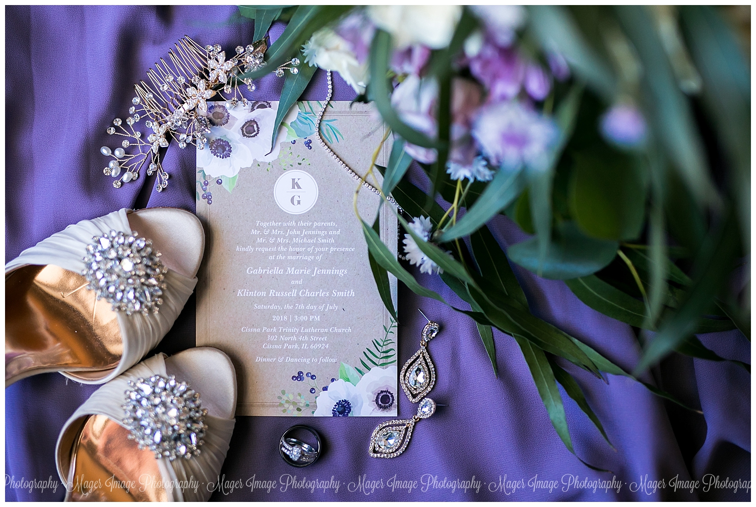 Purple wedding colors flowers details
