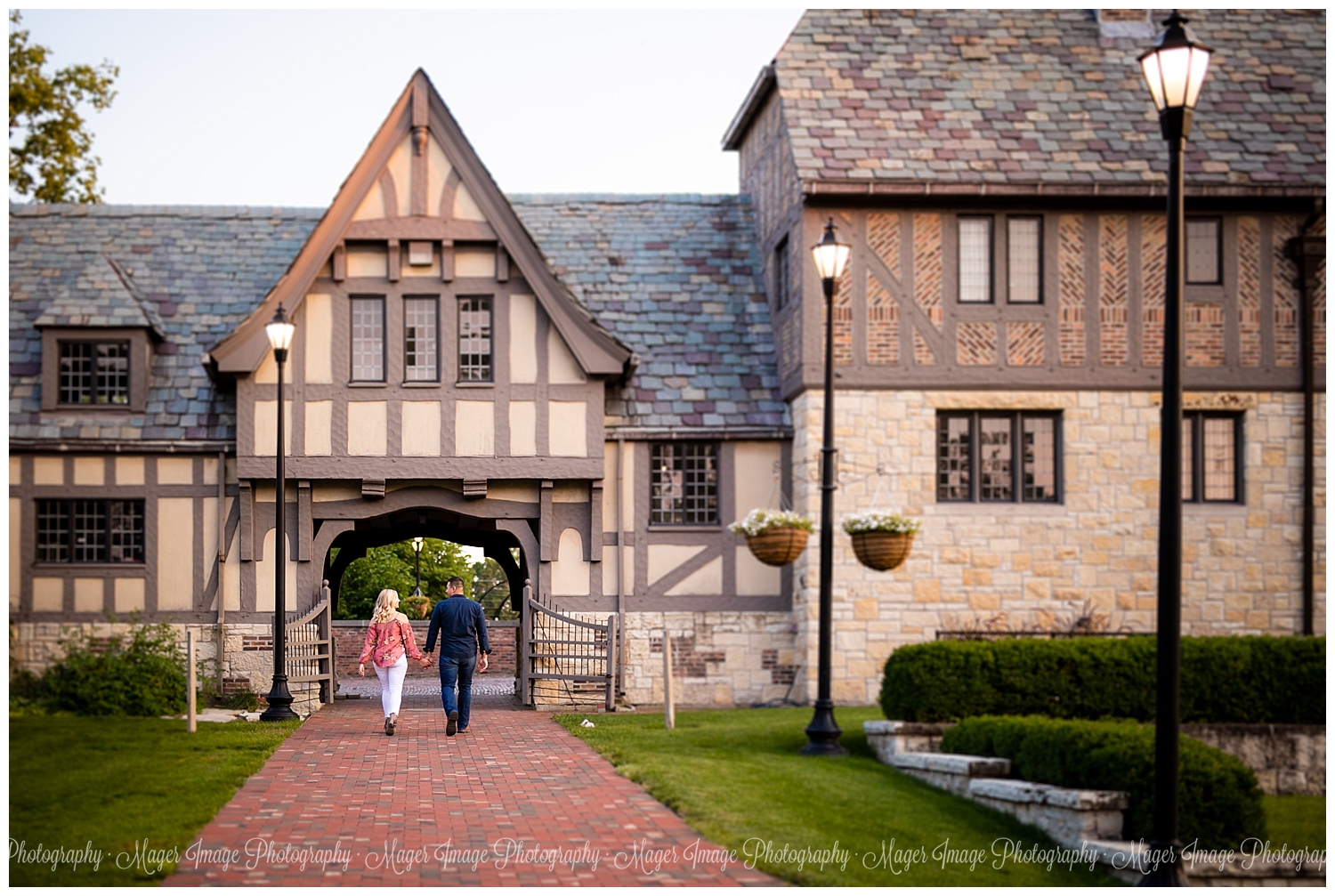 ewing manor engagement session