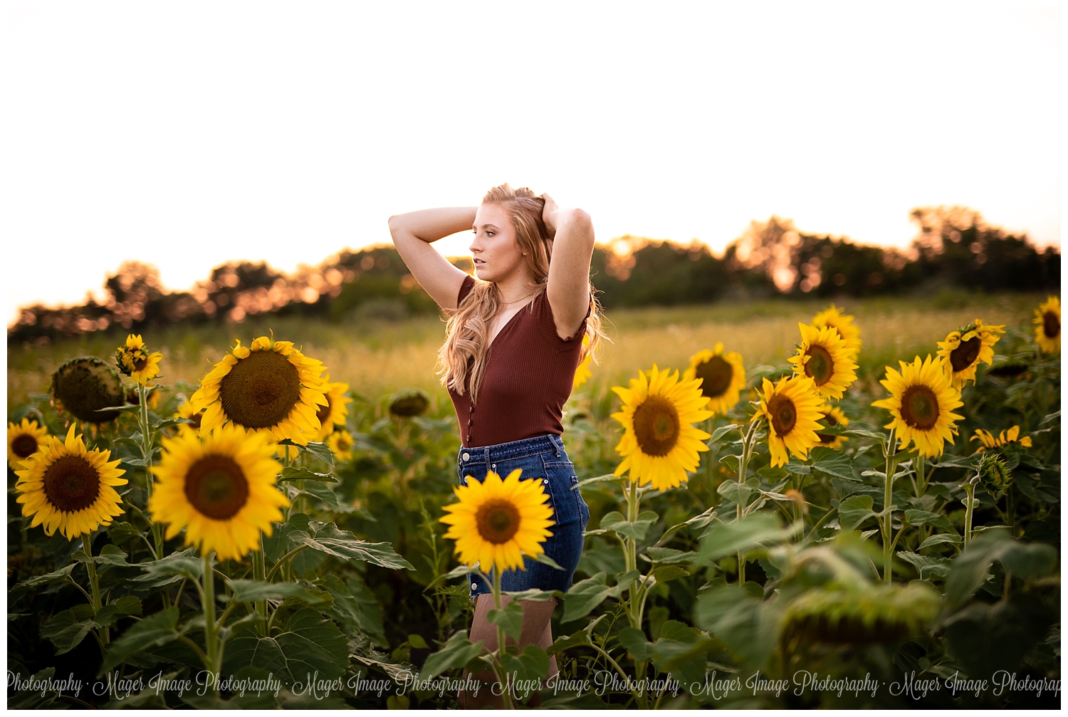 sunflower senior session girl