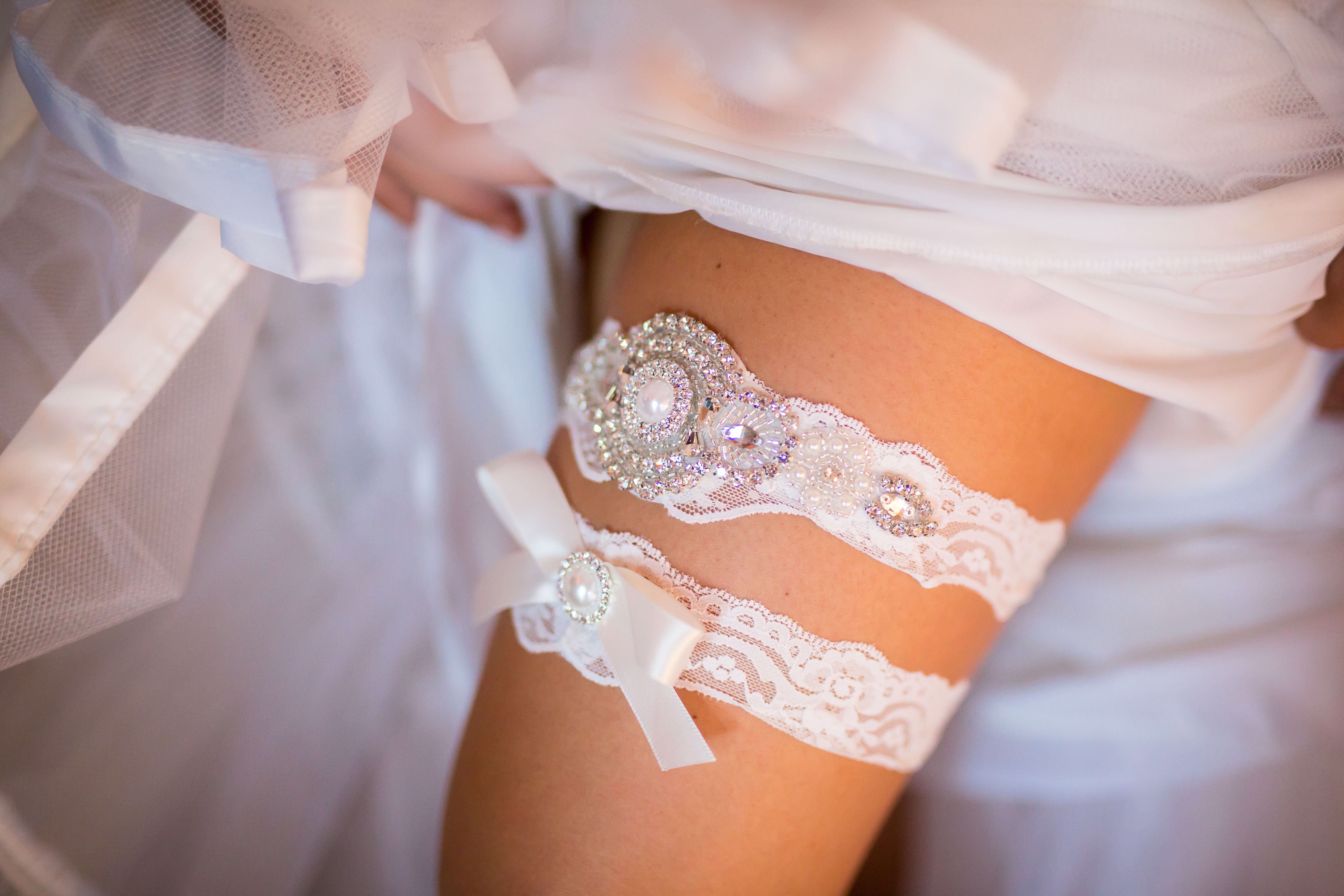 blingy wedding garter