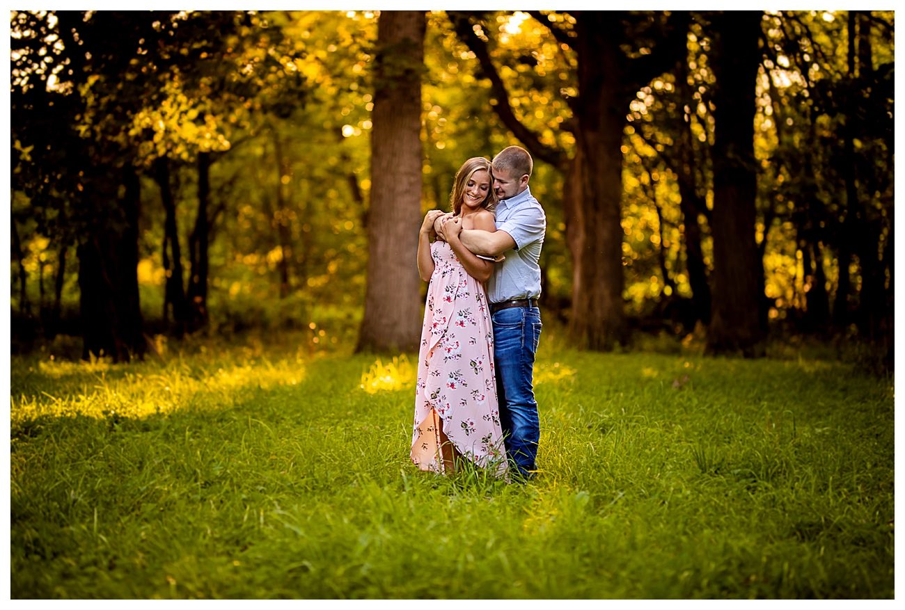 central illinois prairie sunset engagement photography