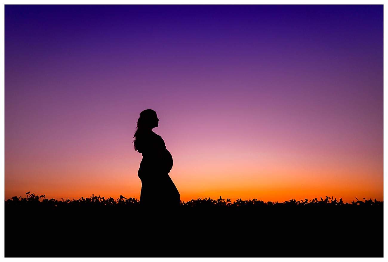 maternity sunset silhouette 