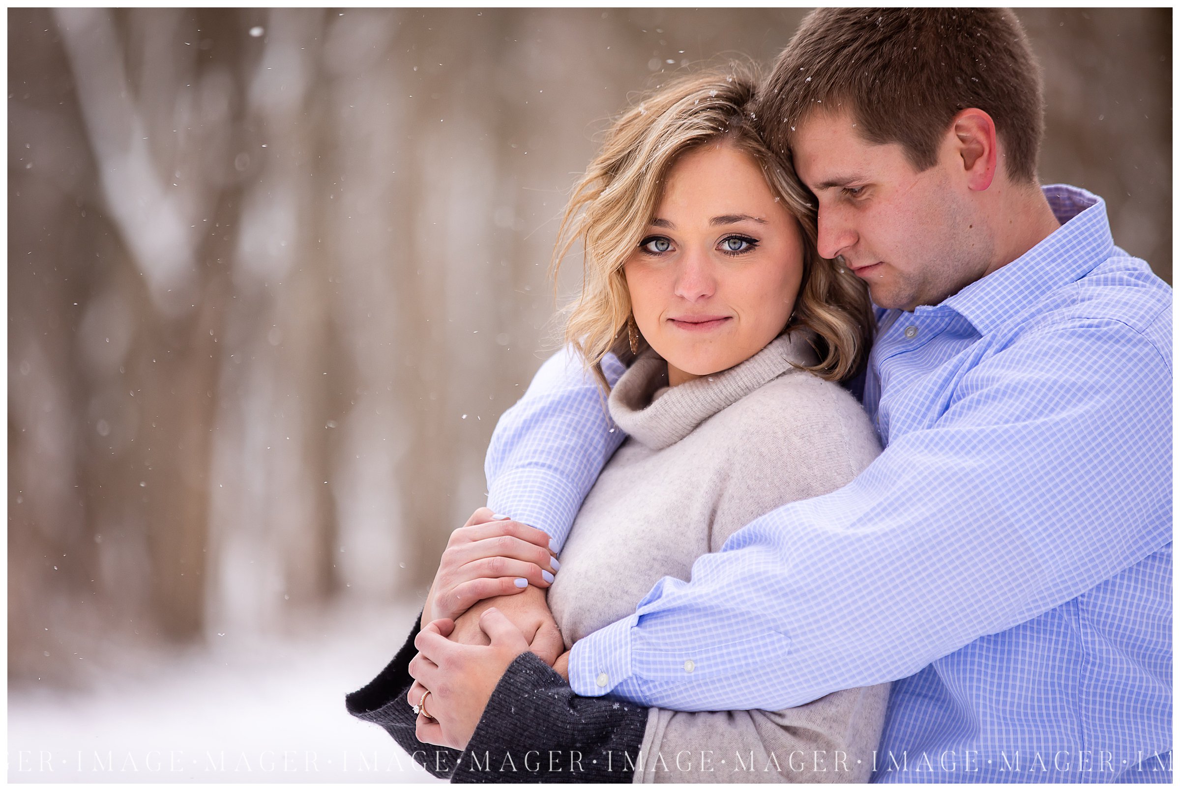 romantic snow engagement session
