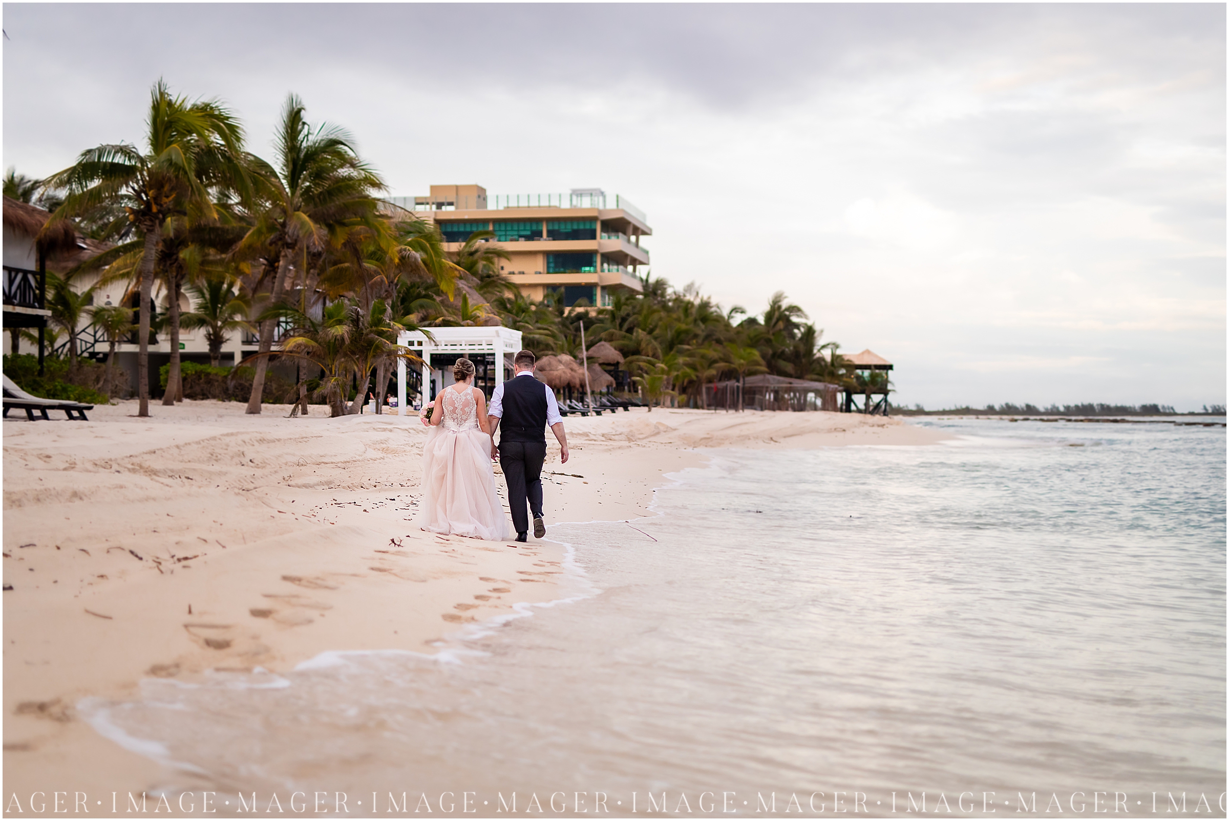 cancun mexico destination wedding caribbean