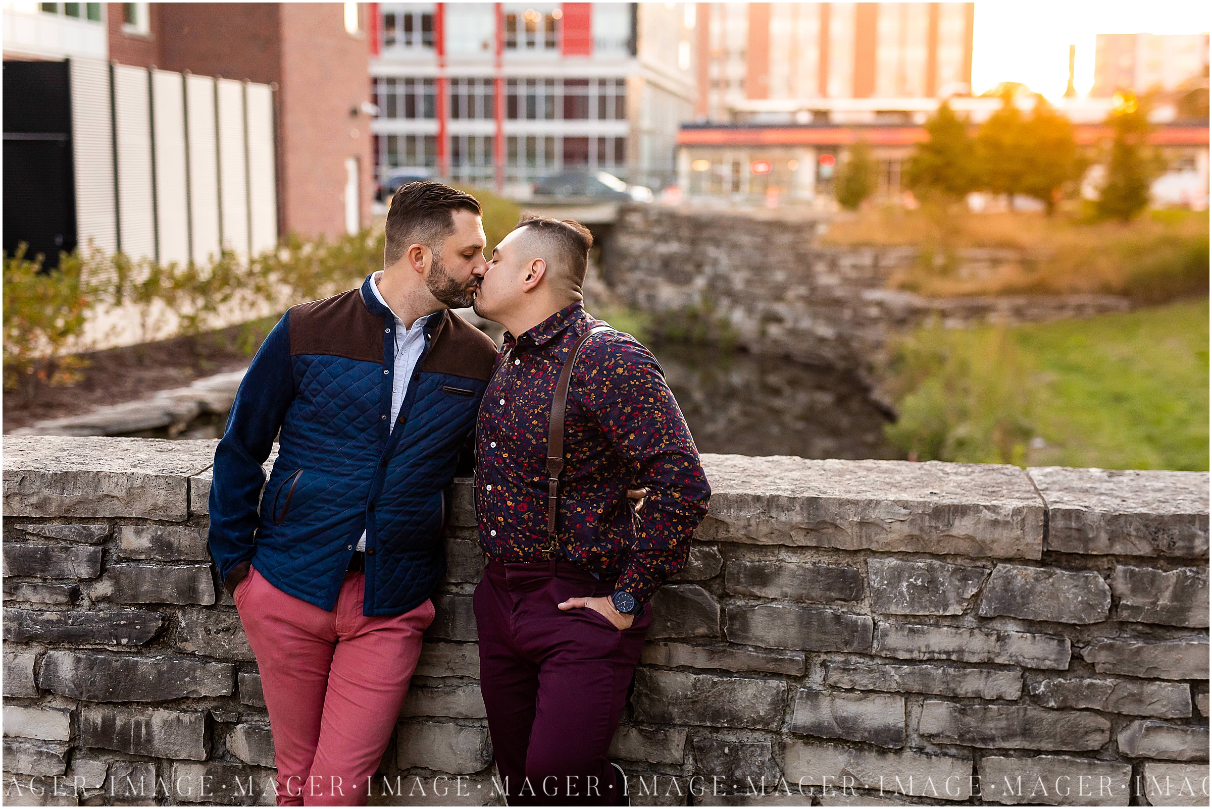 illini-engineering-quad-gay-couple-engagement-session-creek-bridge