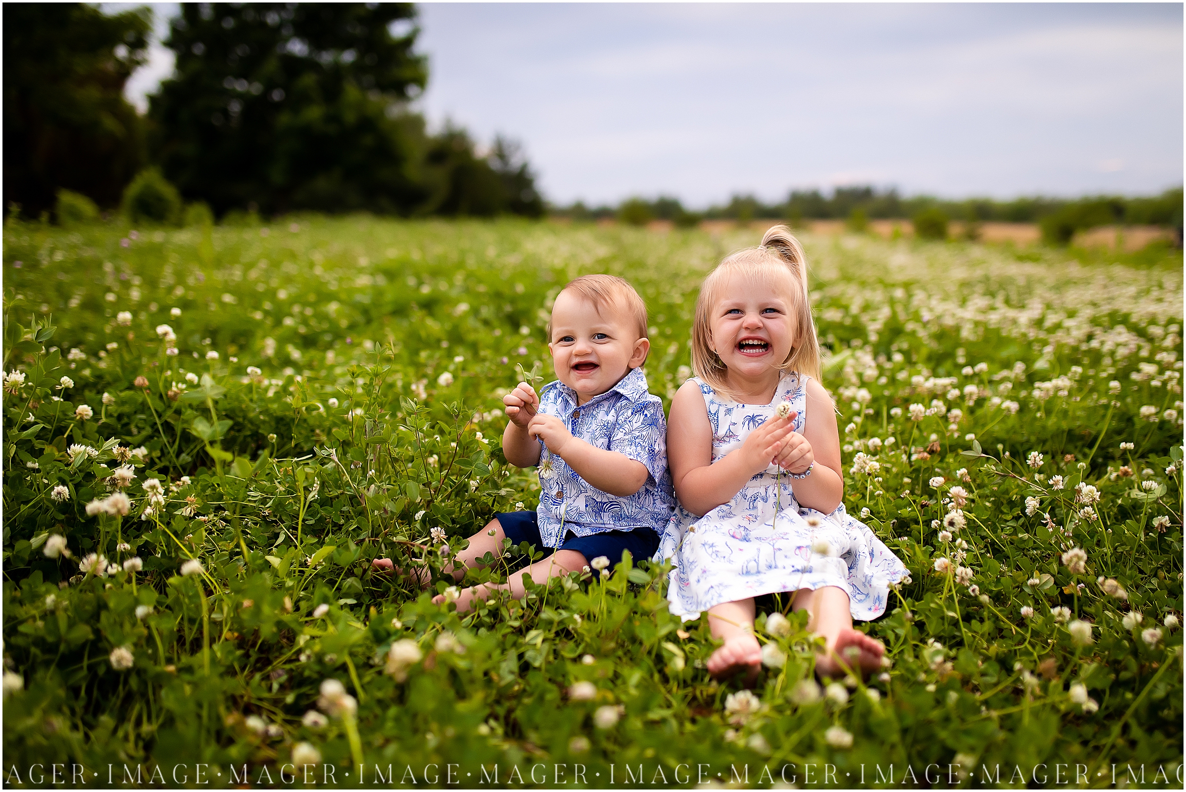 blue and white spring magers session 