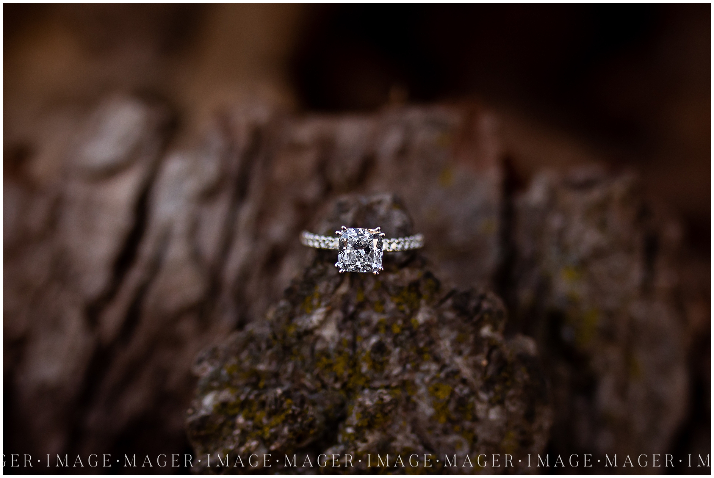 cushion-princess-cut-diamond-engagement-ring