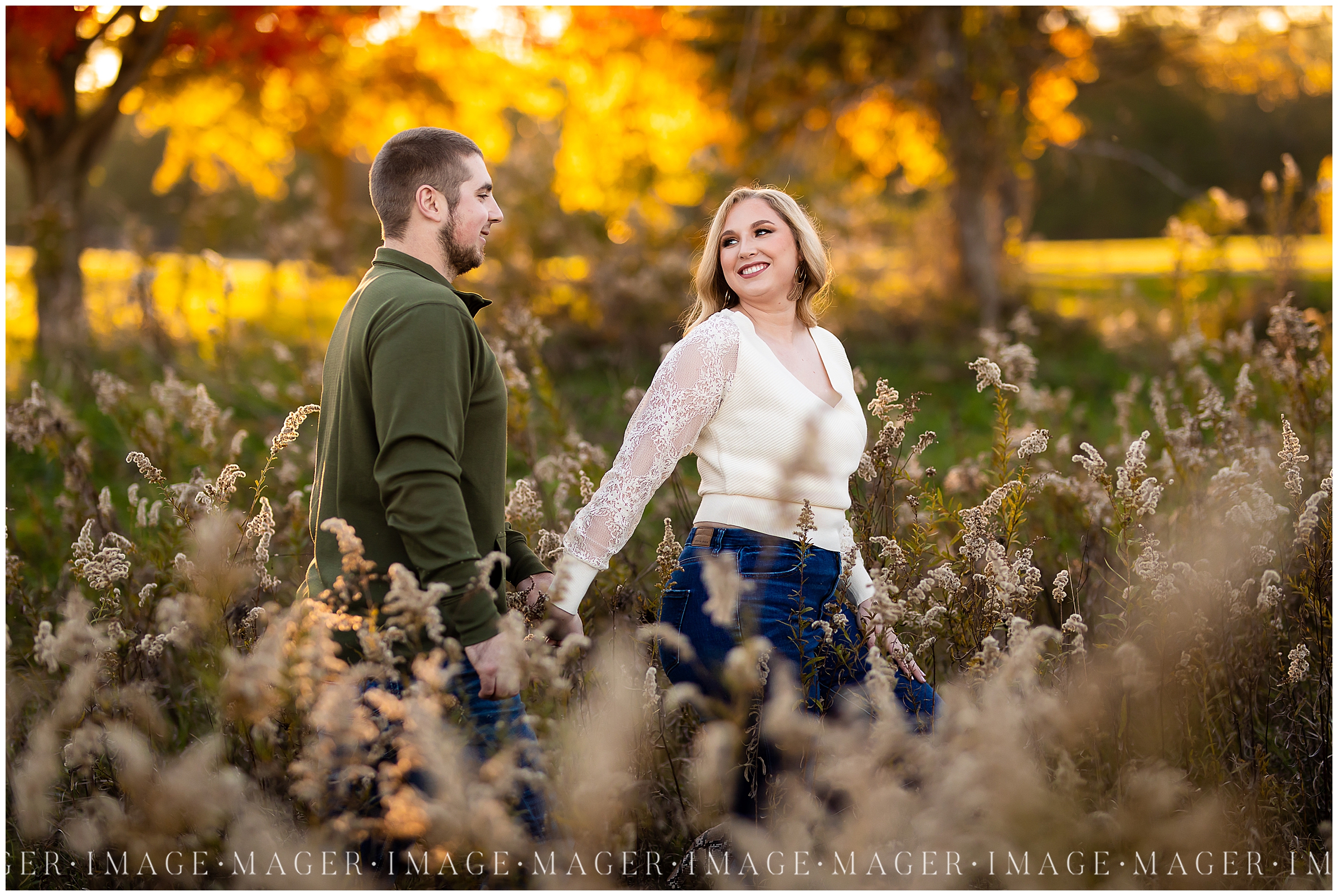 fall engagement session central illinois mager image photography